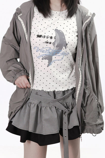 Sommerweste mit Delfinprint + UV-Jacke + Rock