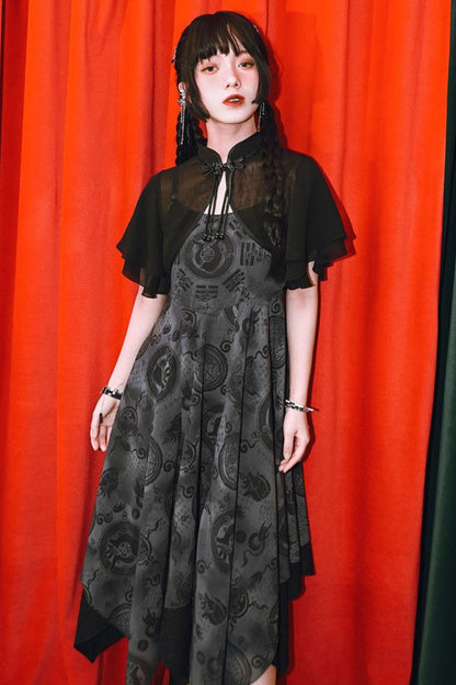 Japanisch-modernes asymmetrisches Maxikleid + transparenter Umhang im China-Stil