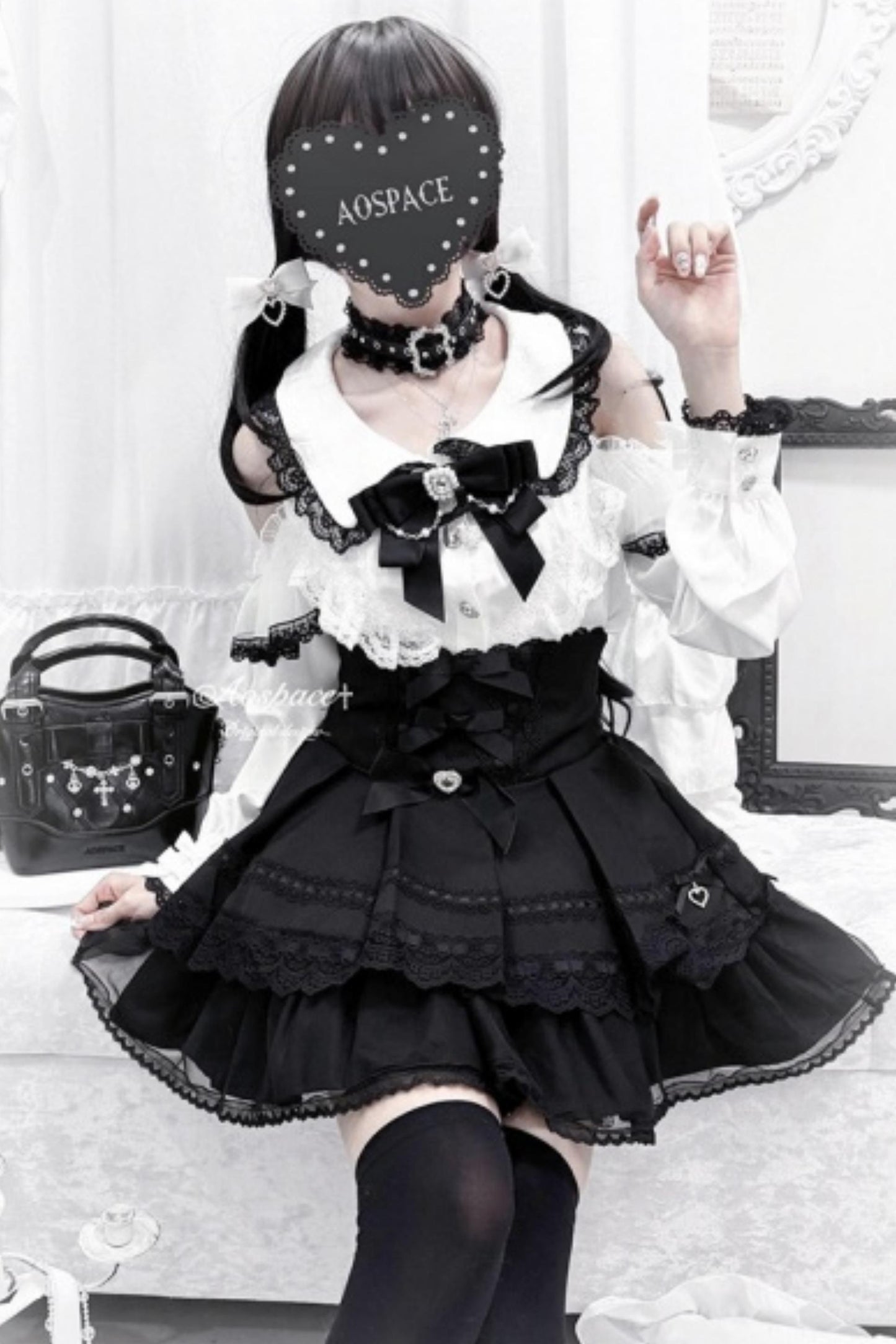 Off-Shoulder-Spitzenbluse im Jirai-Kei-Stil