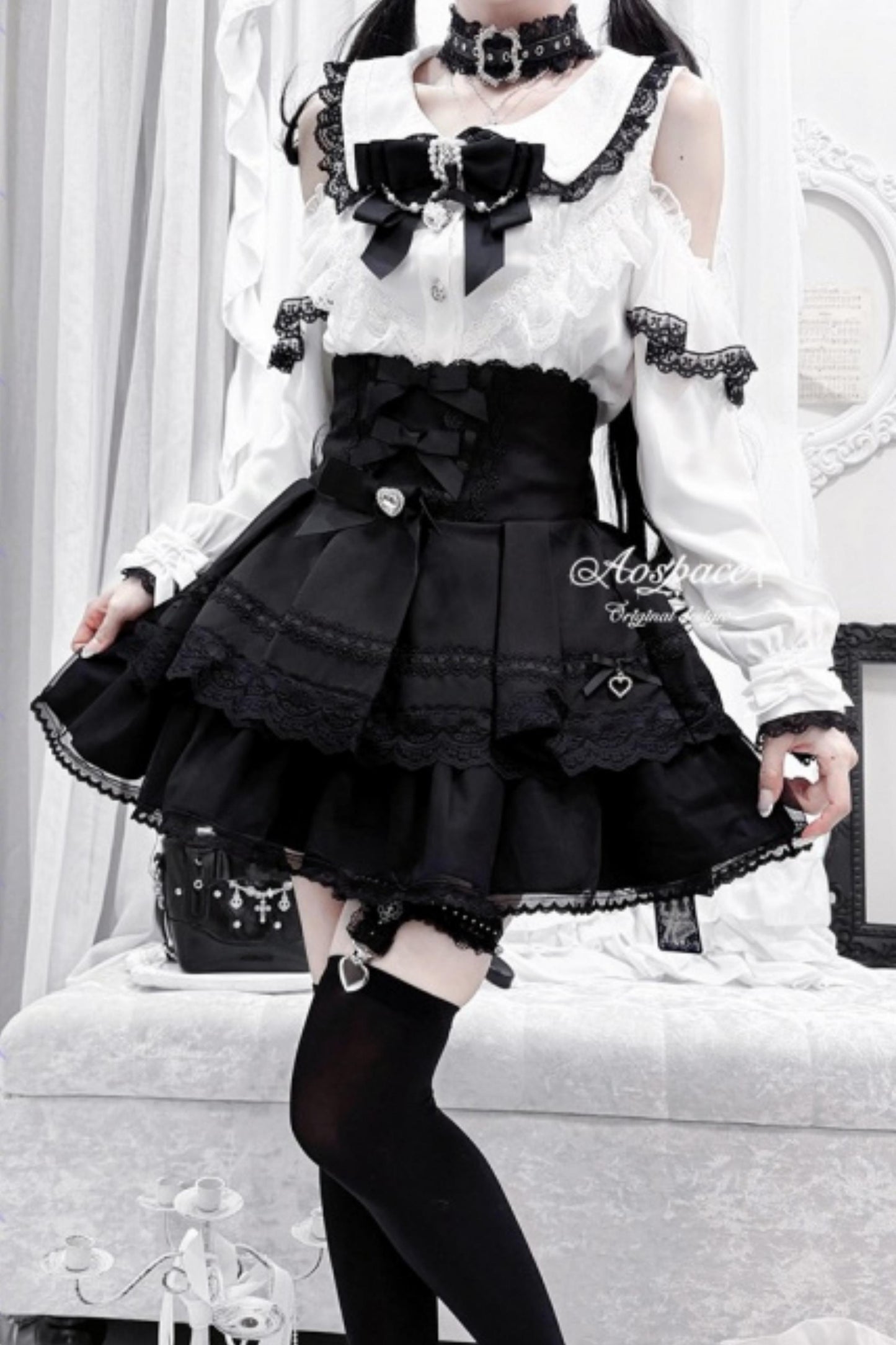 Off-Shoulder-Spitzenbluse im Jirai-Kei-Stil