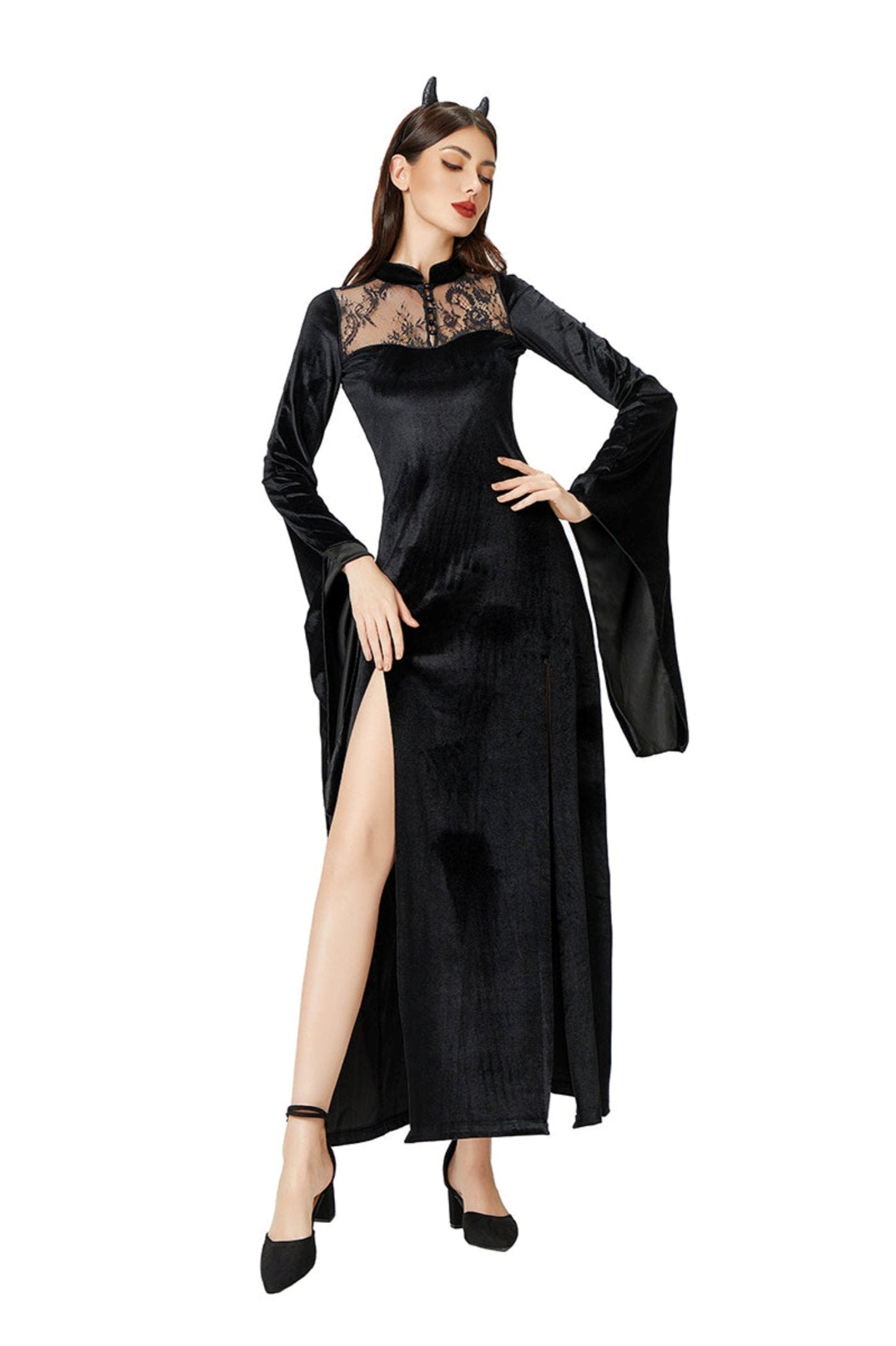 Goth Night Robe Gothic Velvet Vampire Witch Robe – Belchic