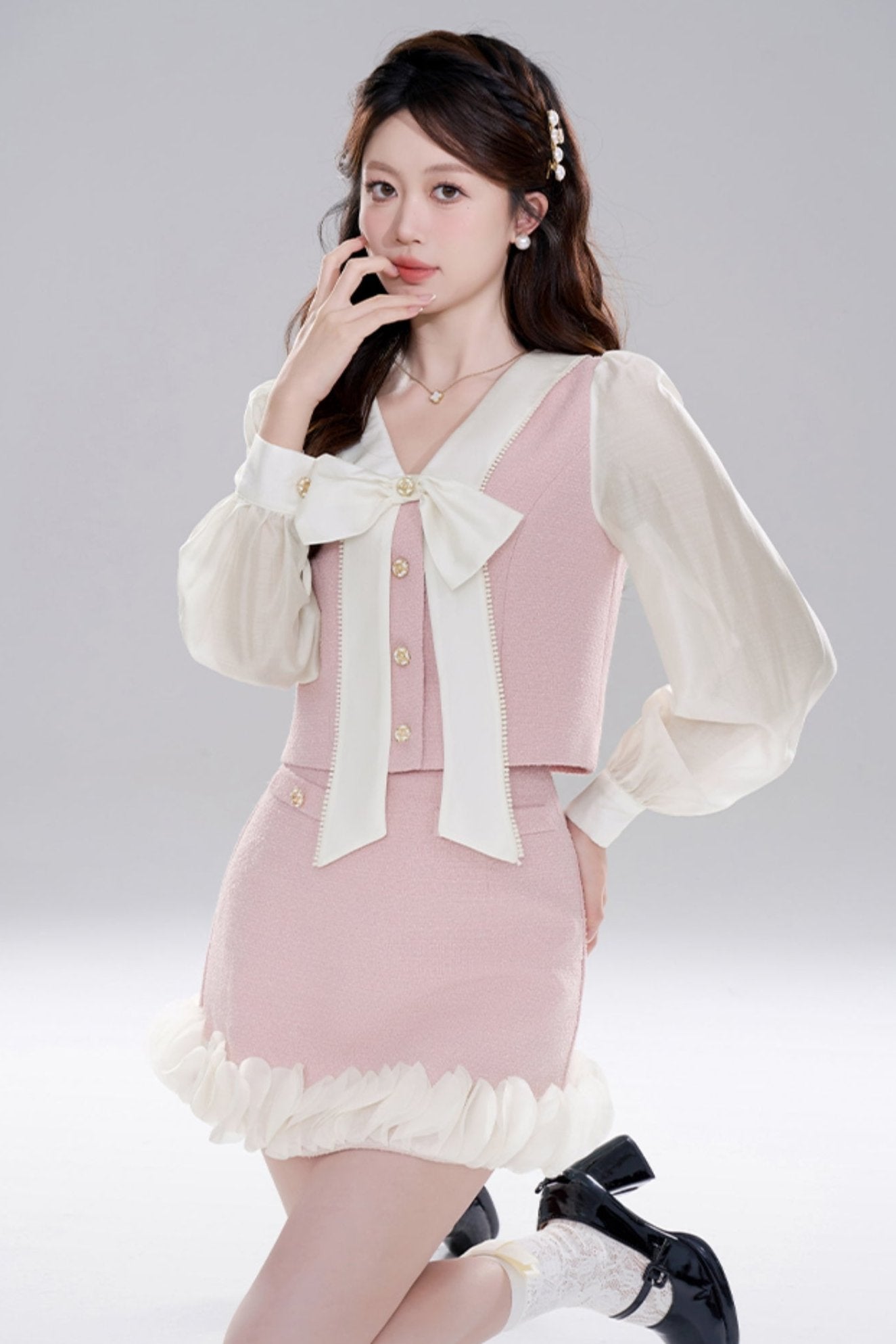 Pink two -piece jacket skirt set