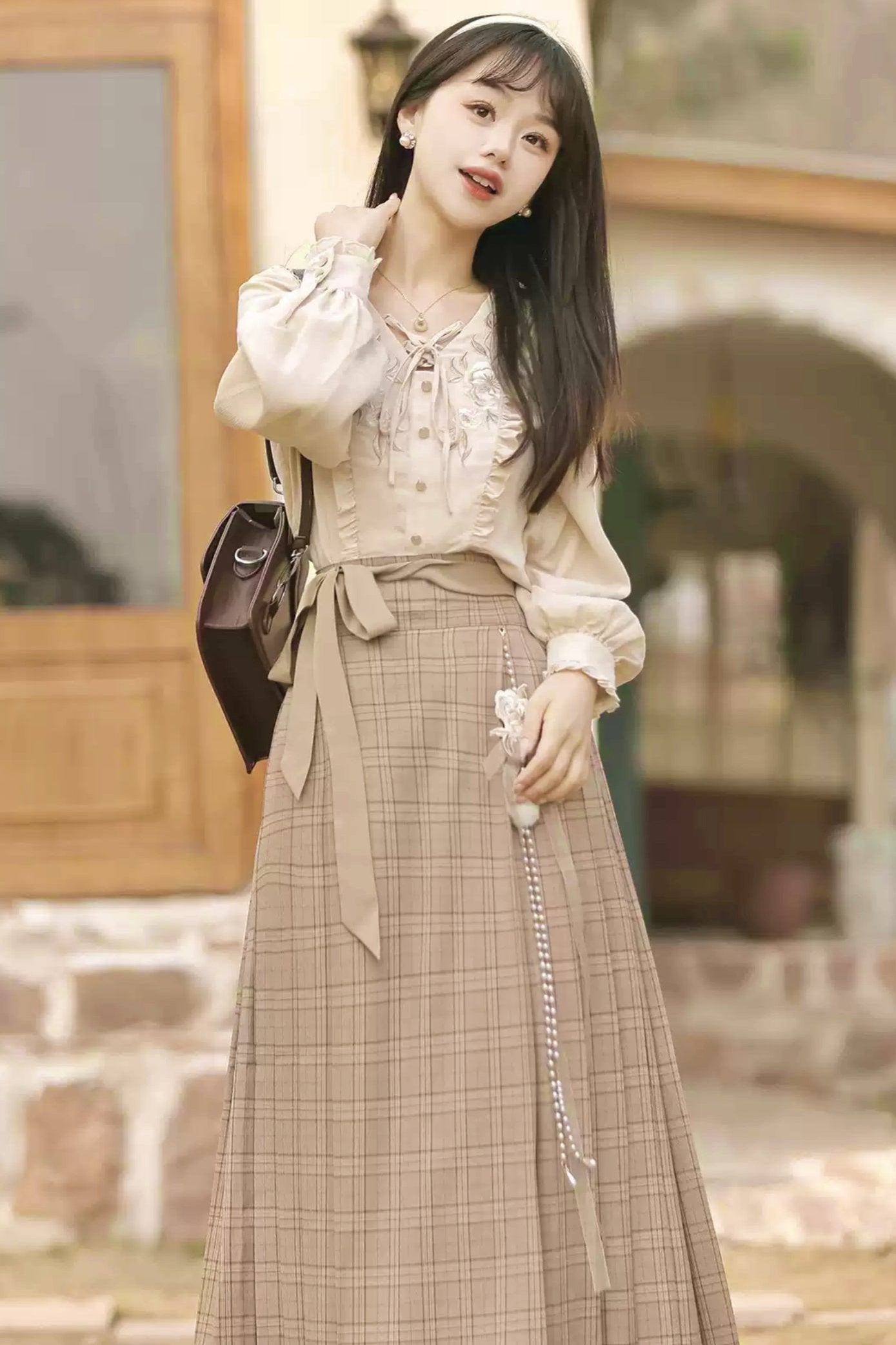 White tea hamfoo style jacket + shirt + skirt