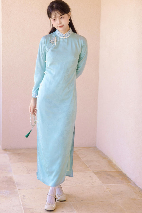 Retro Full Opening Chinese Dress