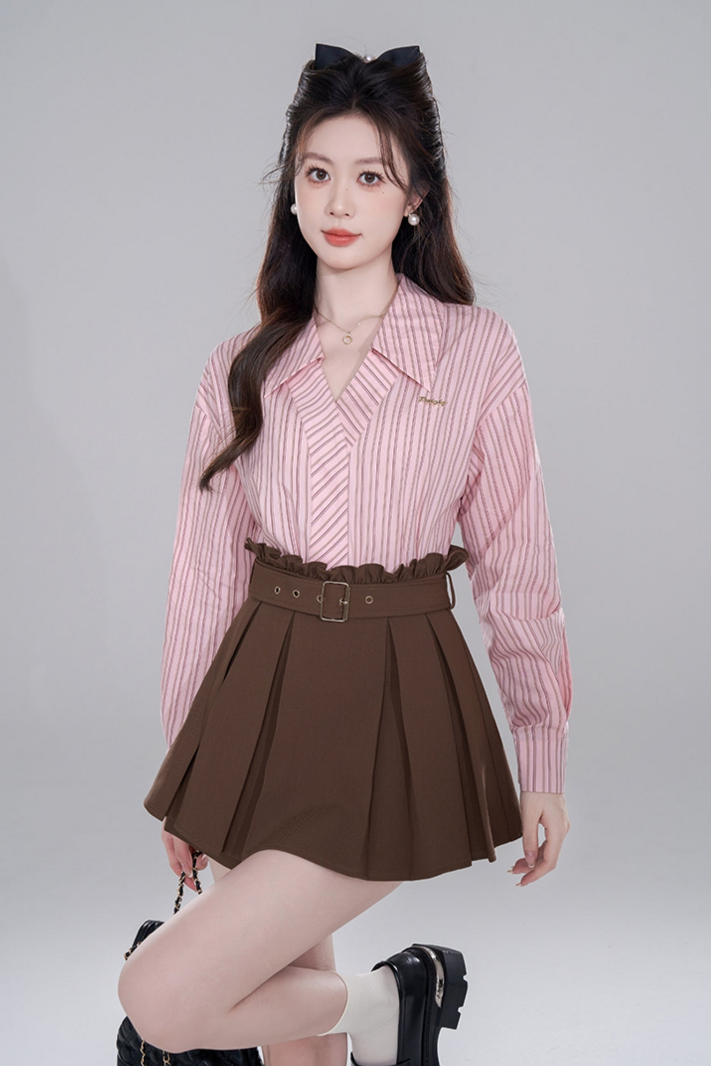 Pink stripe neck long sleeve shirt set