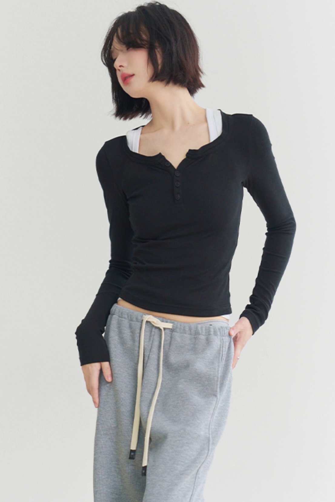 Tight fit roll neck T -shirt