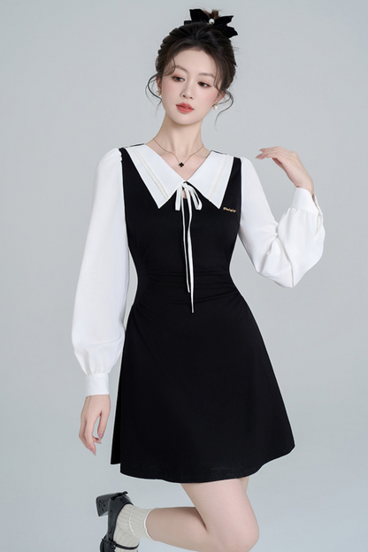 Black long sleeve fake two -piece dress