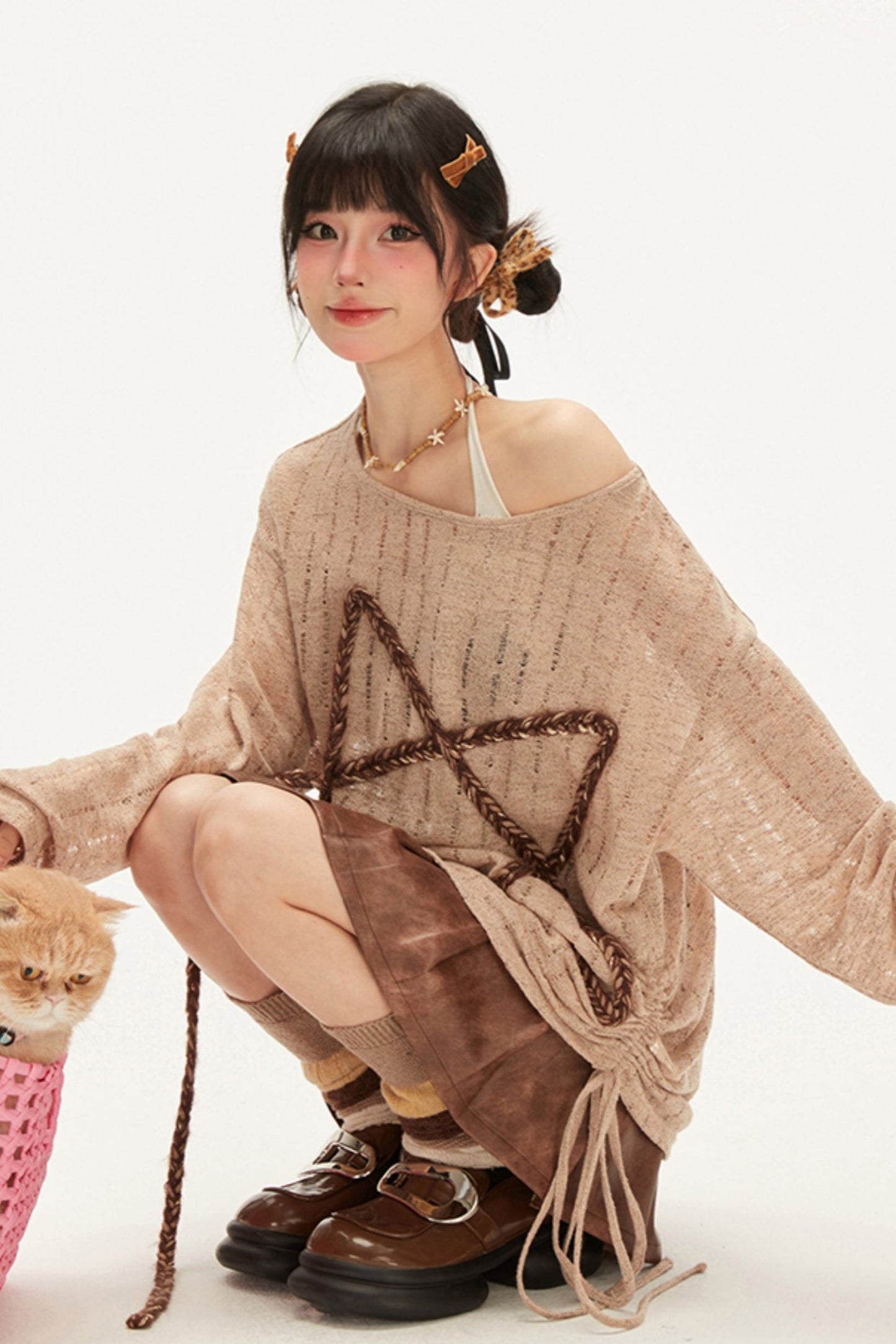 Loose Off-Shoulder Star Knit T-Shirt