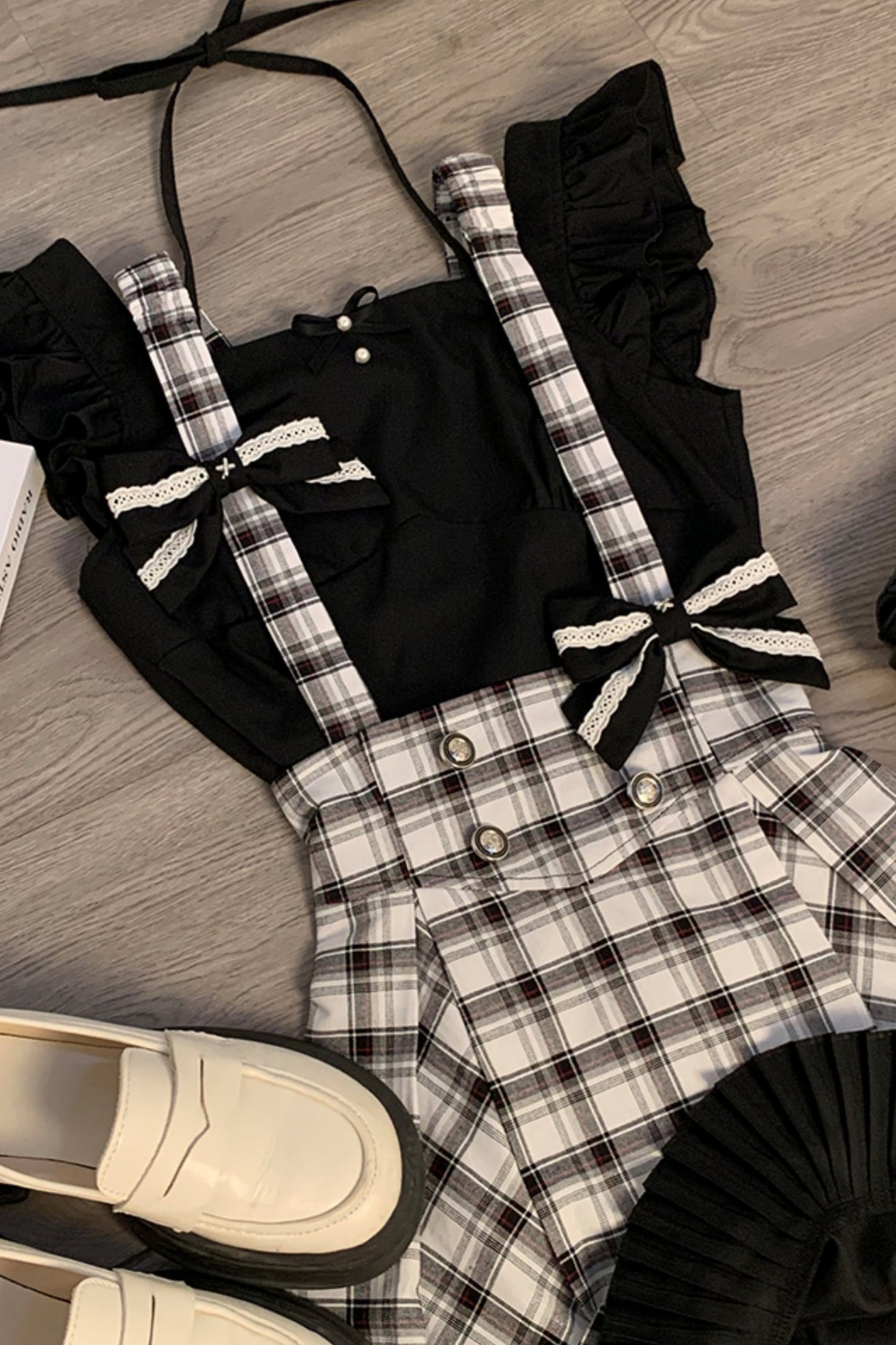 Plaid Vest Black Skirt Set-Up