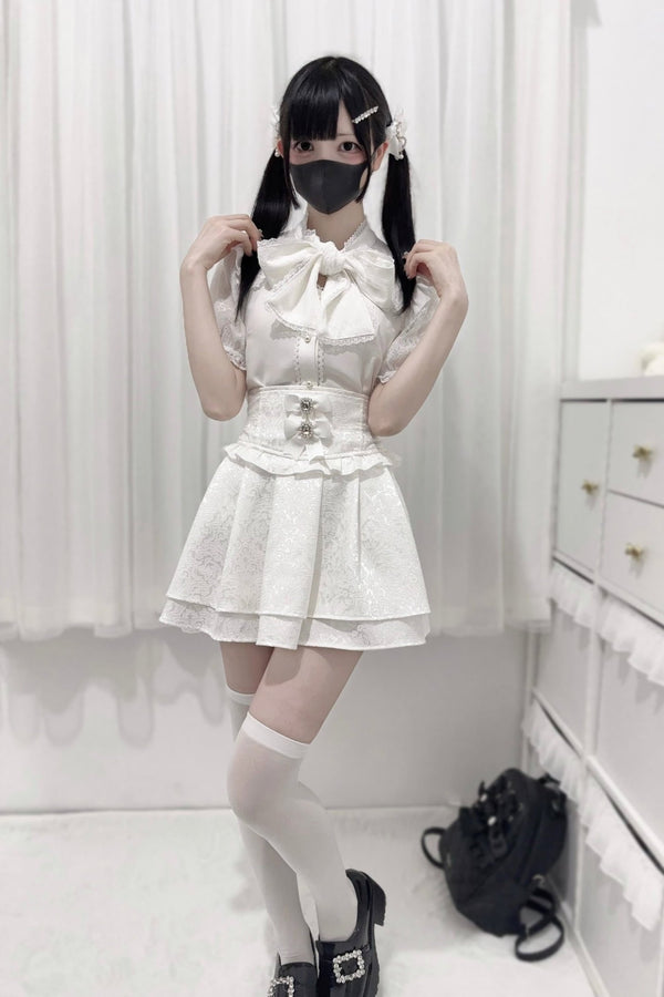 [Reservation item] Cut-Out Panel Lace Bowtie Shirt