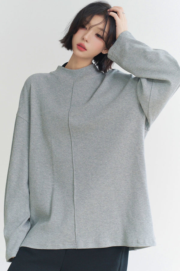 ルーズハーフハイネックトップス