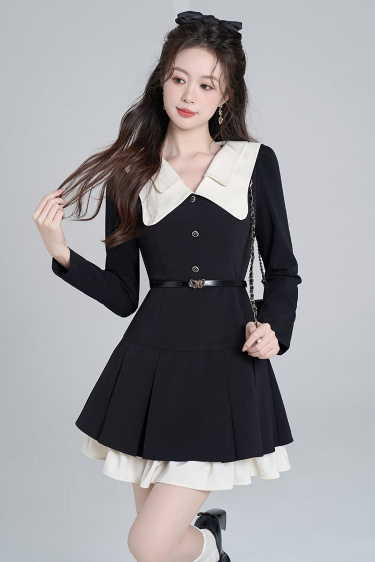 Black long sleeve doll carrades