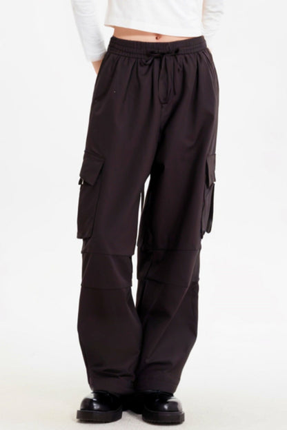 Multi -pocket straight pants