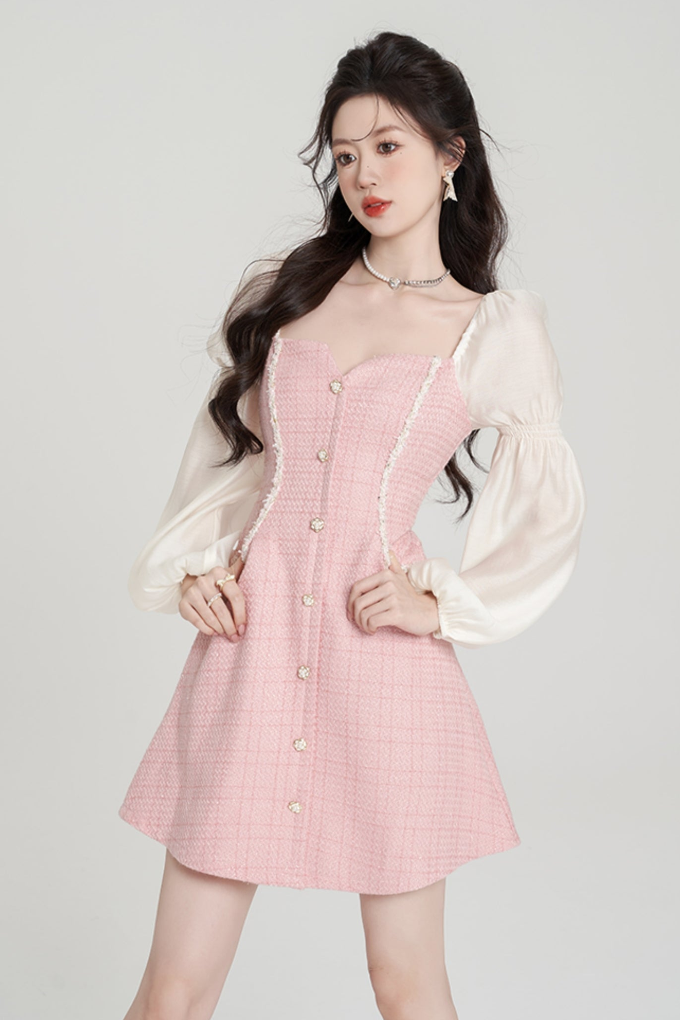 Pink Square Air Neck Lindress