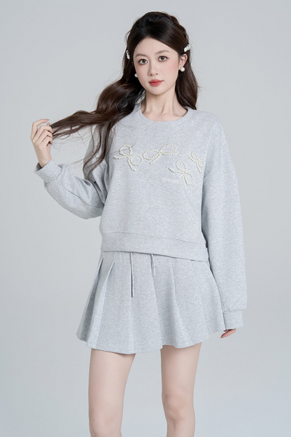 Round neck pullover sweat skirt set