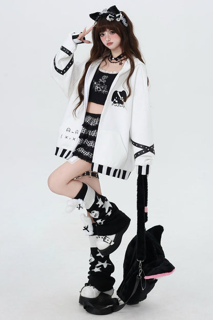 キュートブラックホワイトフーディー