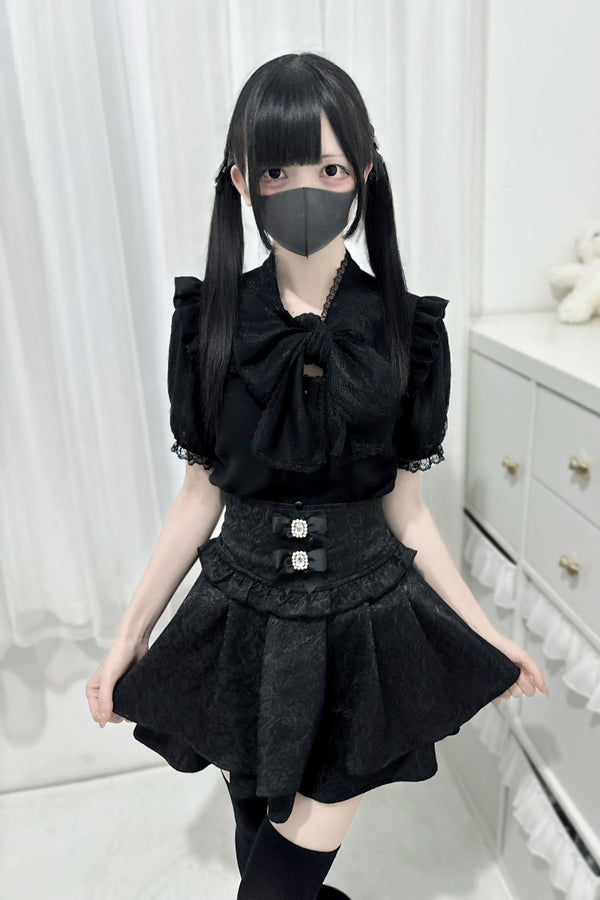 [Reservation item] Cut-Out Panel Lace Bowtie Shirt