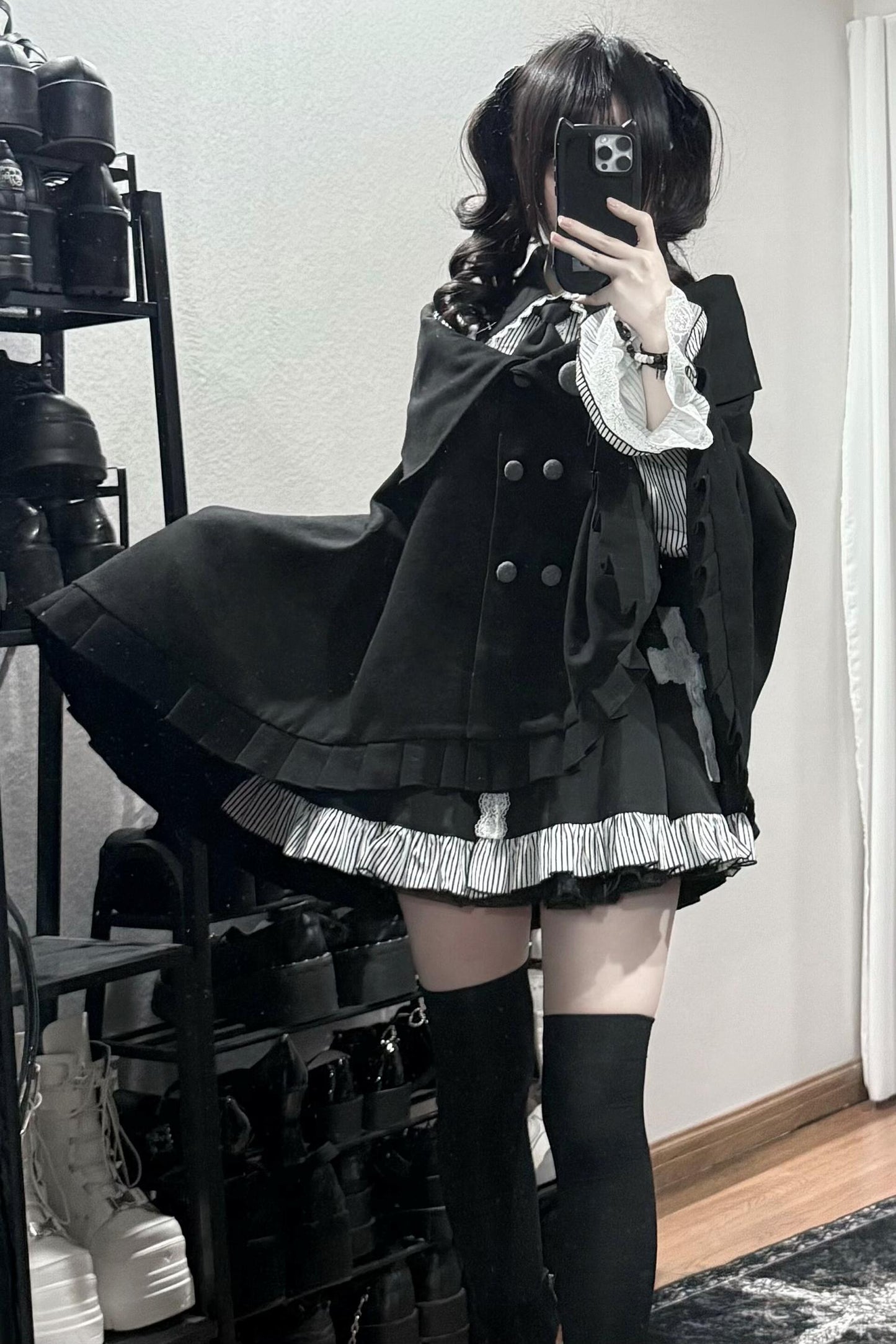 サブカルダブルボタンケープコート