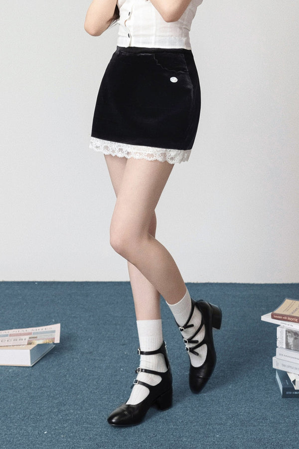 ブラックベルベットレースヒップスカート