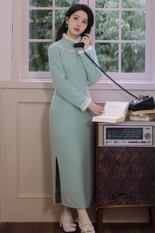 Four-Color Waist Elegant Chinese Dress