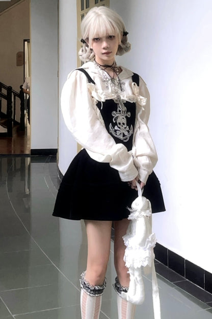 Velvet Skull Embroyida Le Chuchu Dress Set