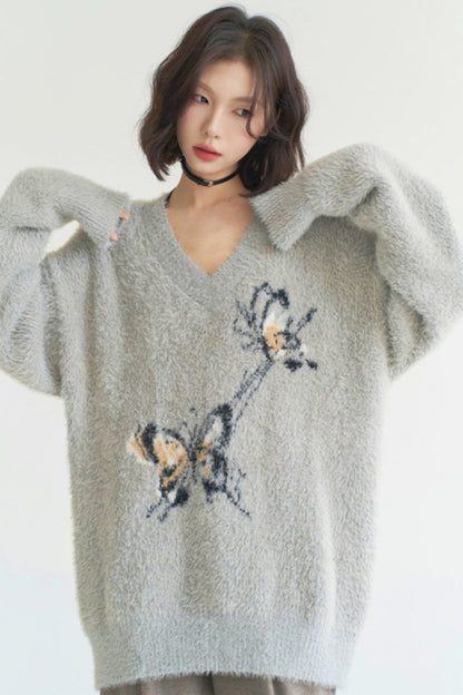 Loos -fit butterfly V -neck sweater