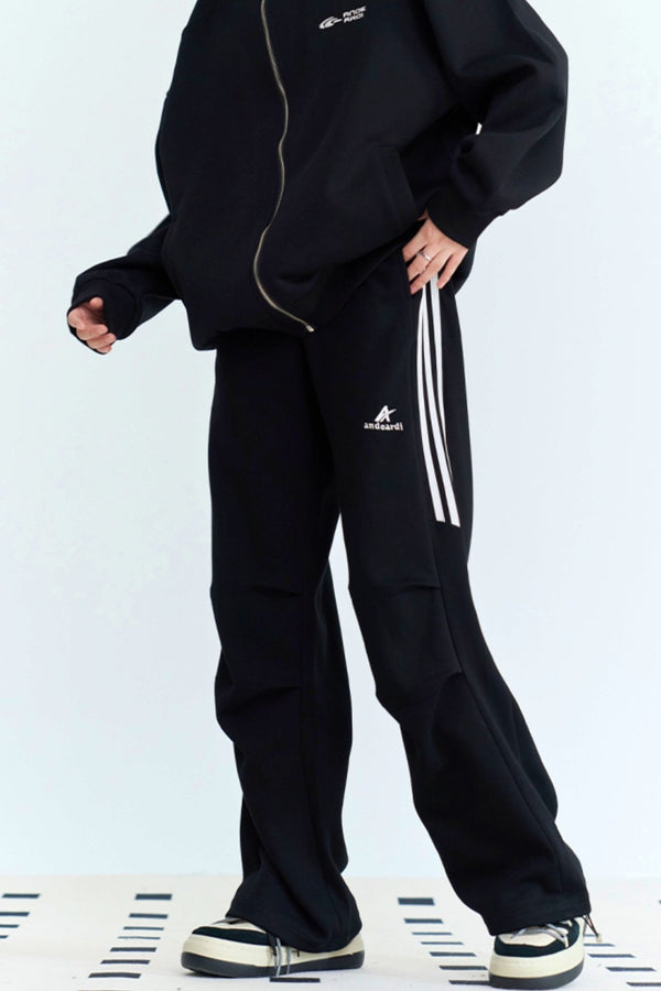 カジュアルルーズニープリーツパンツ