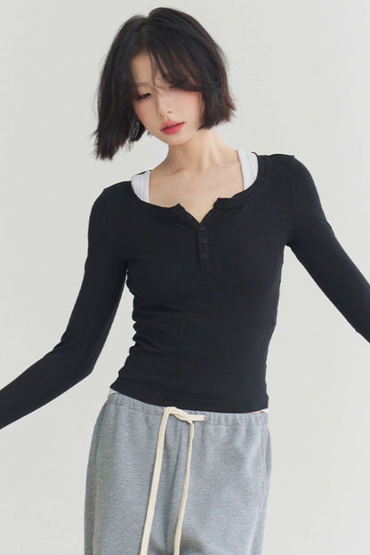 Tight fit roll neck T -shirt