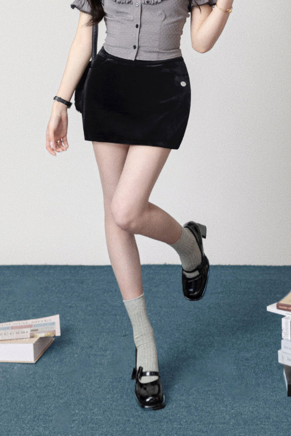 ブラックベルベットレースヒップスカート