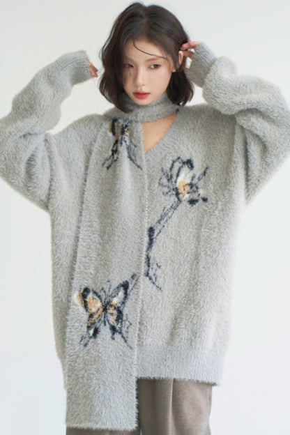 Loos -fit butterfly V -neck sweater