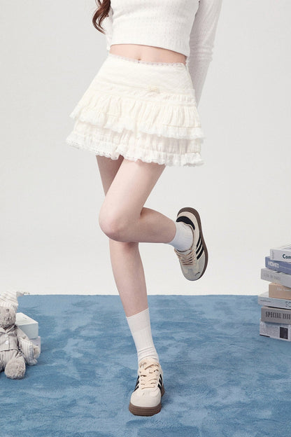 Double layer Puffy white skirt