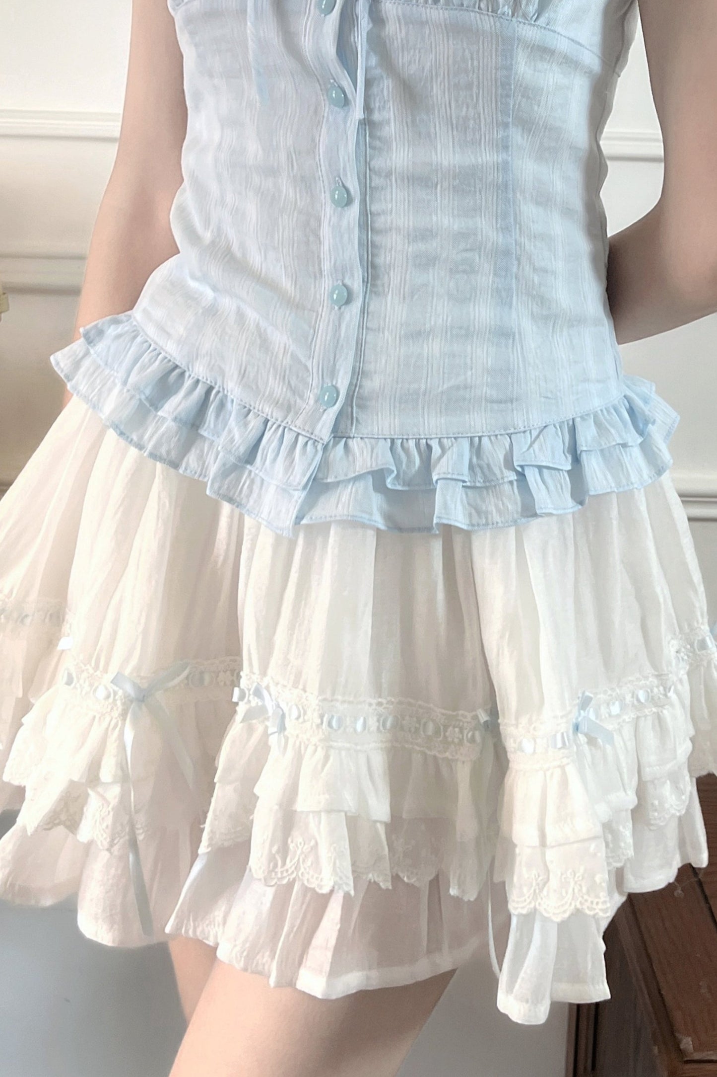 Doll Look Vivienne Bow Skirt