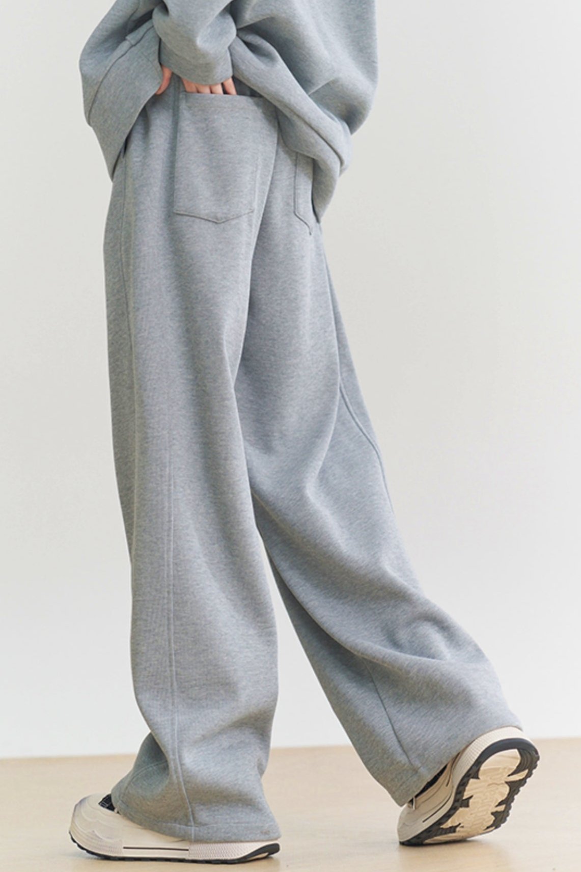 Hoody Sweat Shirt and Casual Pants Setup