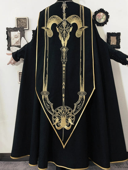 [Reservierungsschluss 13. September] Schwarz-goldener Gothic-Prinzen-Cape-Mantel mit königlicher Stickerei – 2 Stoffoptionen