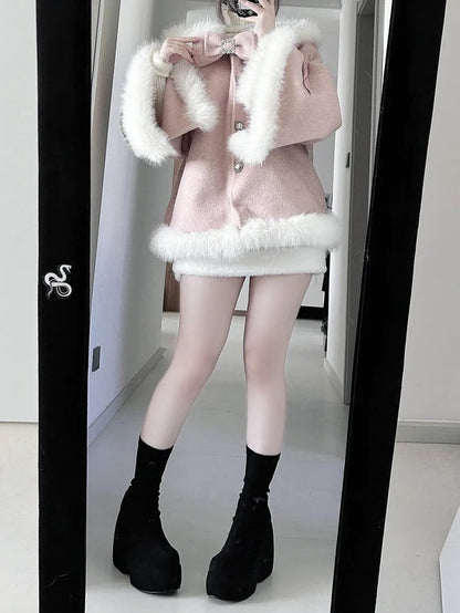[Deadline for reservations: December 18] Bunny Ear Hoodie Fur Ribbon Cape Coat