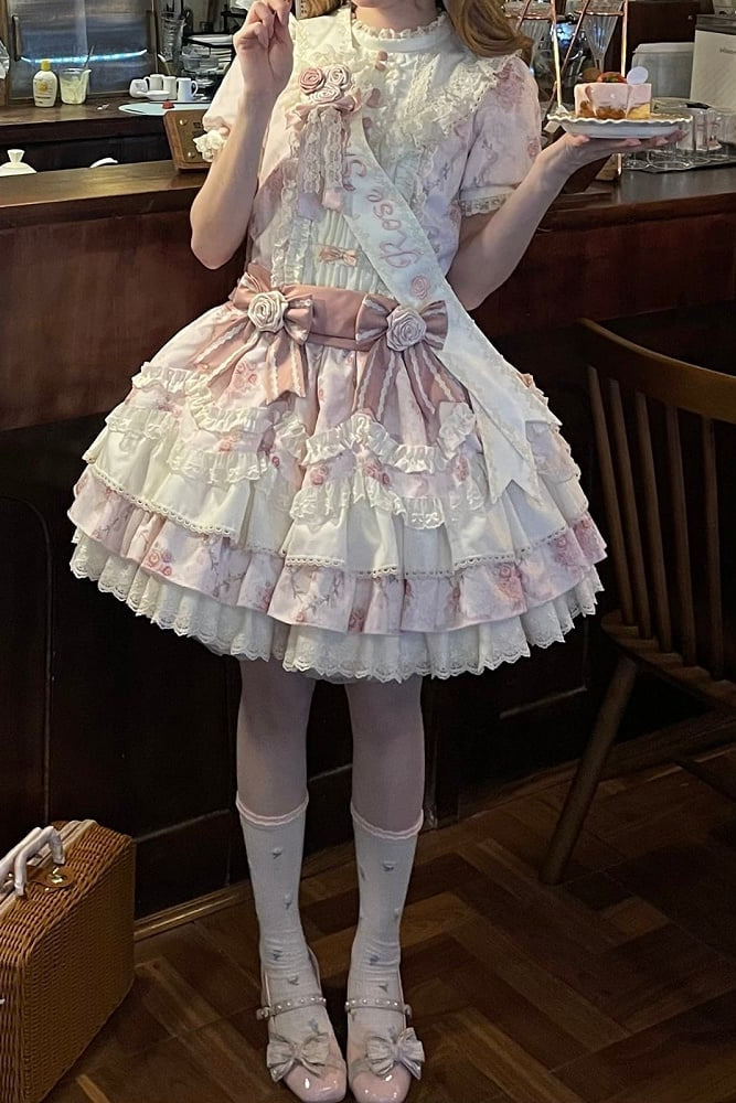[Reservierungsschluss 7. September] Pink-blaues süßes Lolita-Stufenkleid mit romantischem Rosenprint