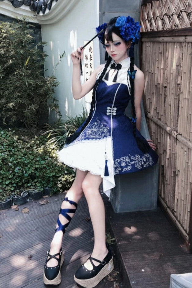 [Reservierungsschluss am 9. Oktober] Dunkelblau-weißes Gothic-Chinese-Lolita-Kleid mit Stickerei eines neunschwänzigen Fuchses + schulterfreie Jacke mit Glockenärmeln im Set