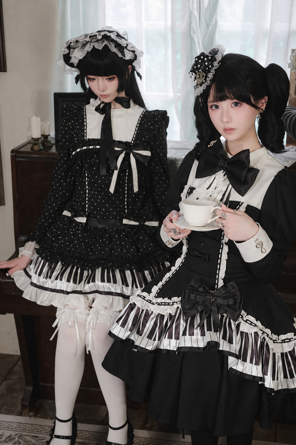 [Date limite de réservation : 22 octobre] Robe de poupée taille basse gothique Lolita à pois/noire avec touches de piano, nœud à volants
