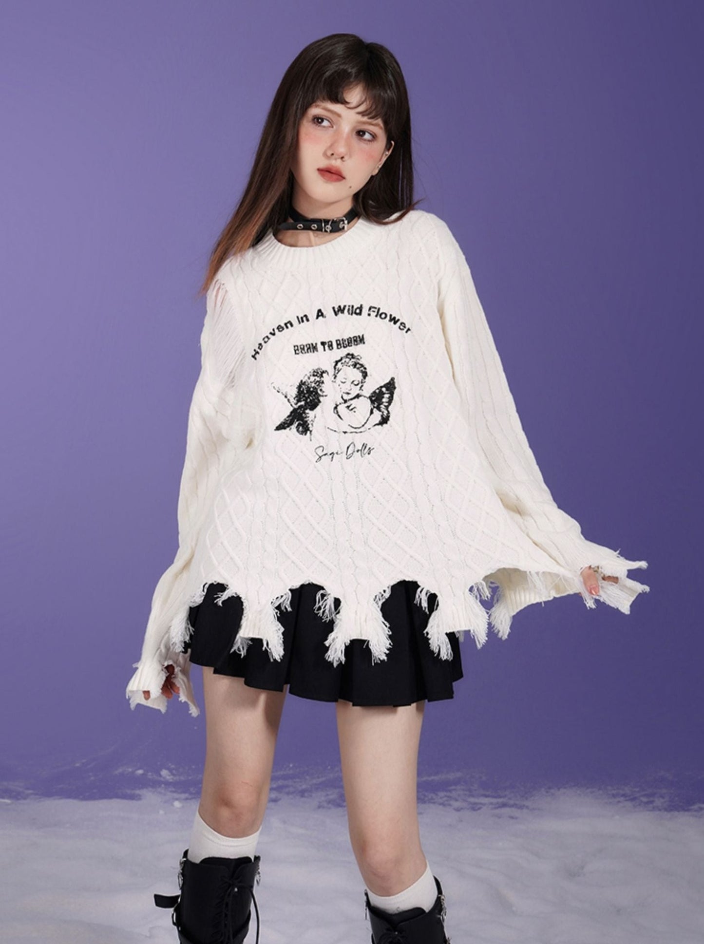 Sweet Cool Milk White Angel Print Damaged Knit