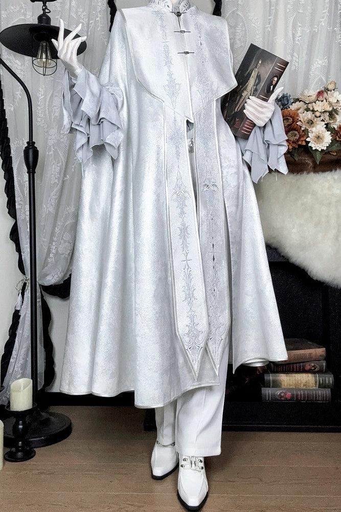 [Reservierungsschluss 13. September] Silber-weißer Gothic-Prinzen-Cape-Mantel mit royaler Stickerei