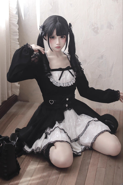 【12月6日予約締切】ブラックホワイトレースシアーショルダーニットトップス＋ケーキスカート