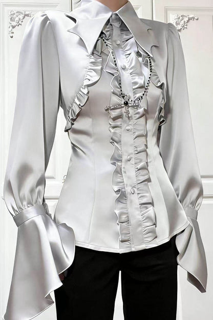 [Reservierungsschluss am 26. Juni] Blau/Schwarz/Grau/Grün/Lila/Weiß Gothic-Lolita-Hemd mit Fledermausflügel-Kragen und eleganten Rüschen-Flare-Ärmeln