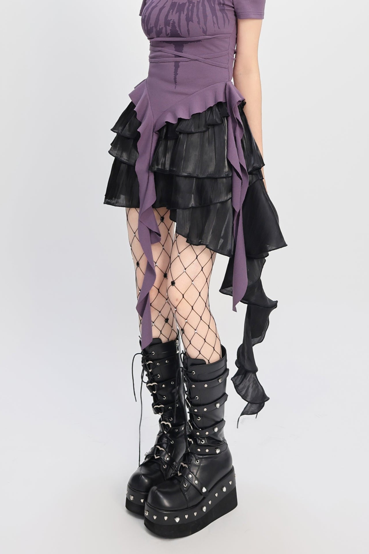 ブラックウィングスターリングアシメスカート