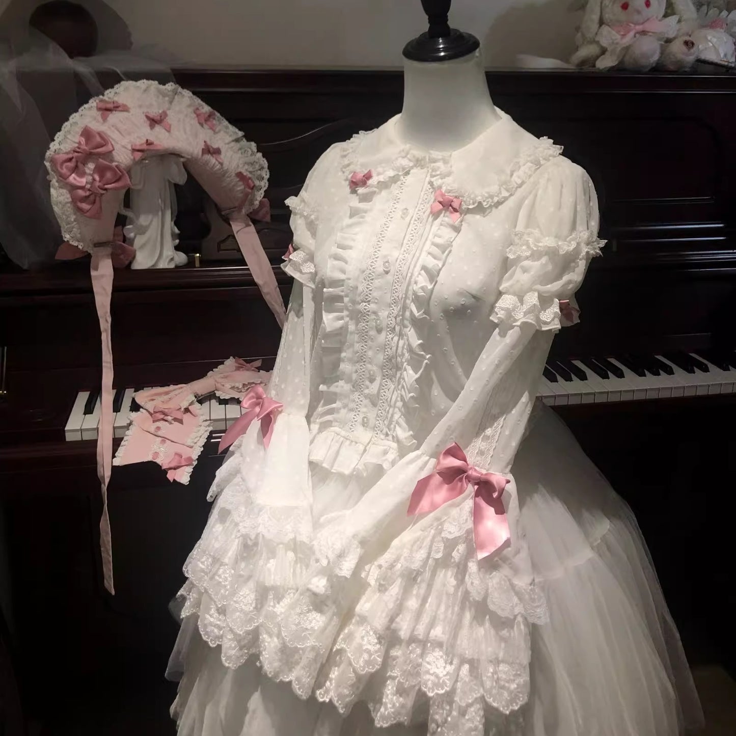 [Pre-order product] Lily's Tea Party Antique Lolita Dress Complete