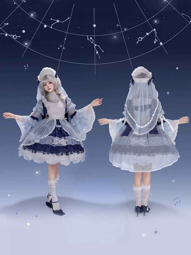 [Vorbestellschluss: 9.23] Klassisches Lolita-Kleid in Hellblau/Dunkelblau mit Himmelsstern-Stickerei, Glockenärmeln, Tülllagen und Schleife