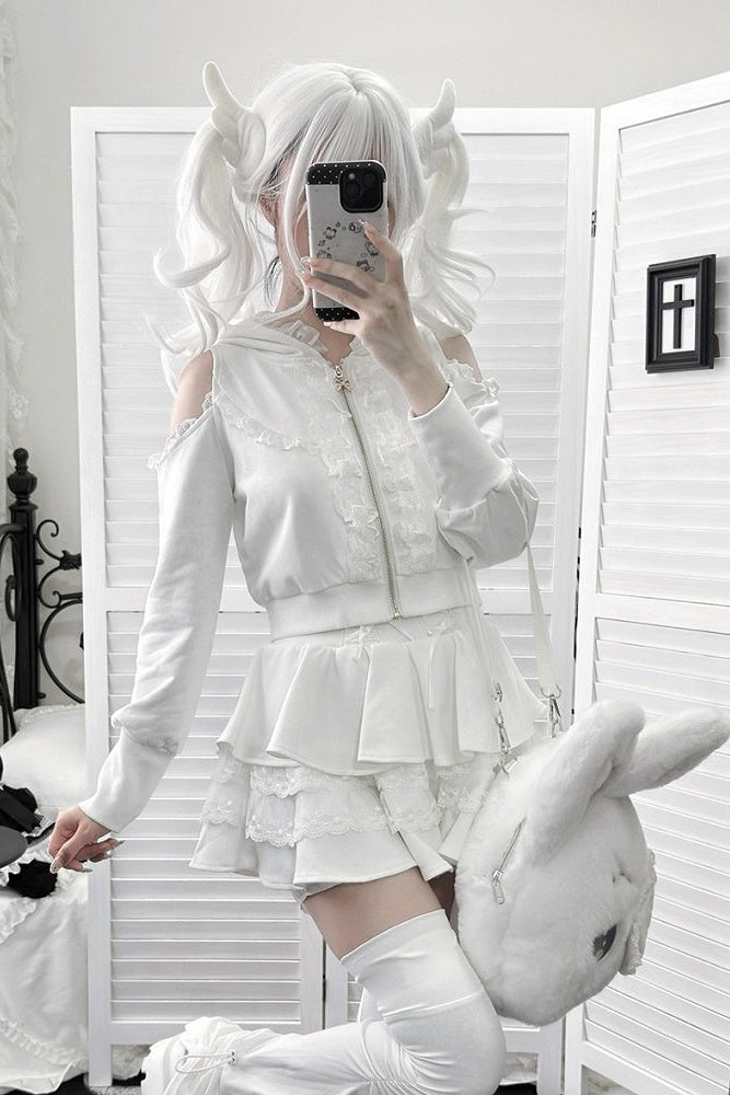 [Reservierungsschluss am 16. September] Set aus langärmligem Cold-Shoulder-Hoodie-Top mit Spitzenrüschen + Stufenrock mit Innenshorts
