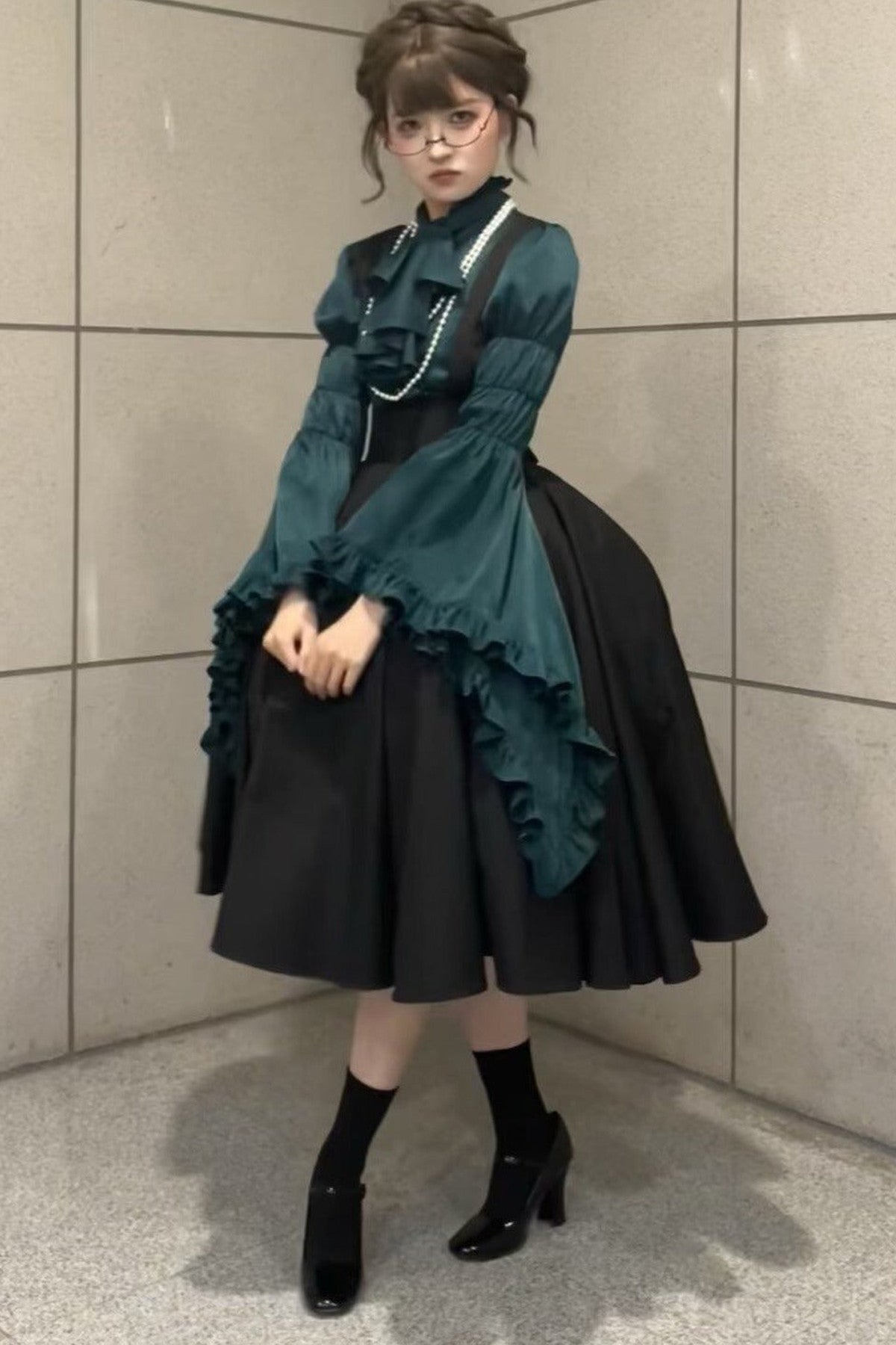 Black Iris Ruffle Suspender Half Skirt