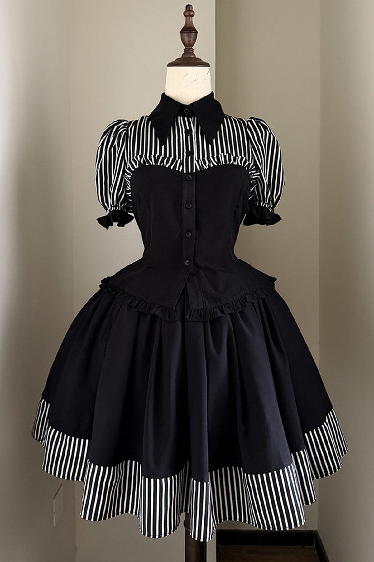 Gothic Style Short Sleeve Shirt