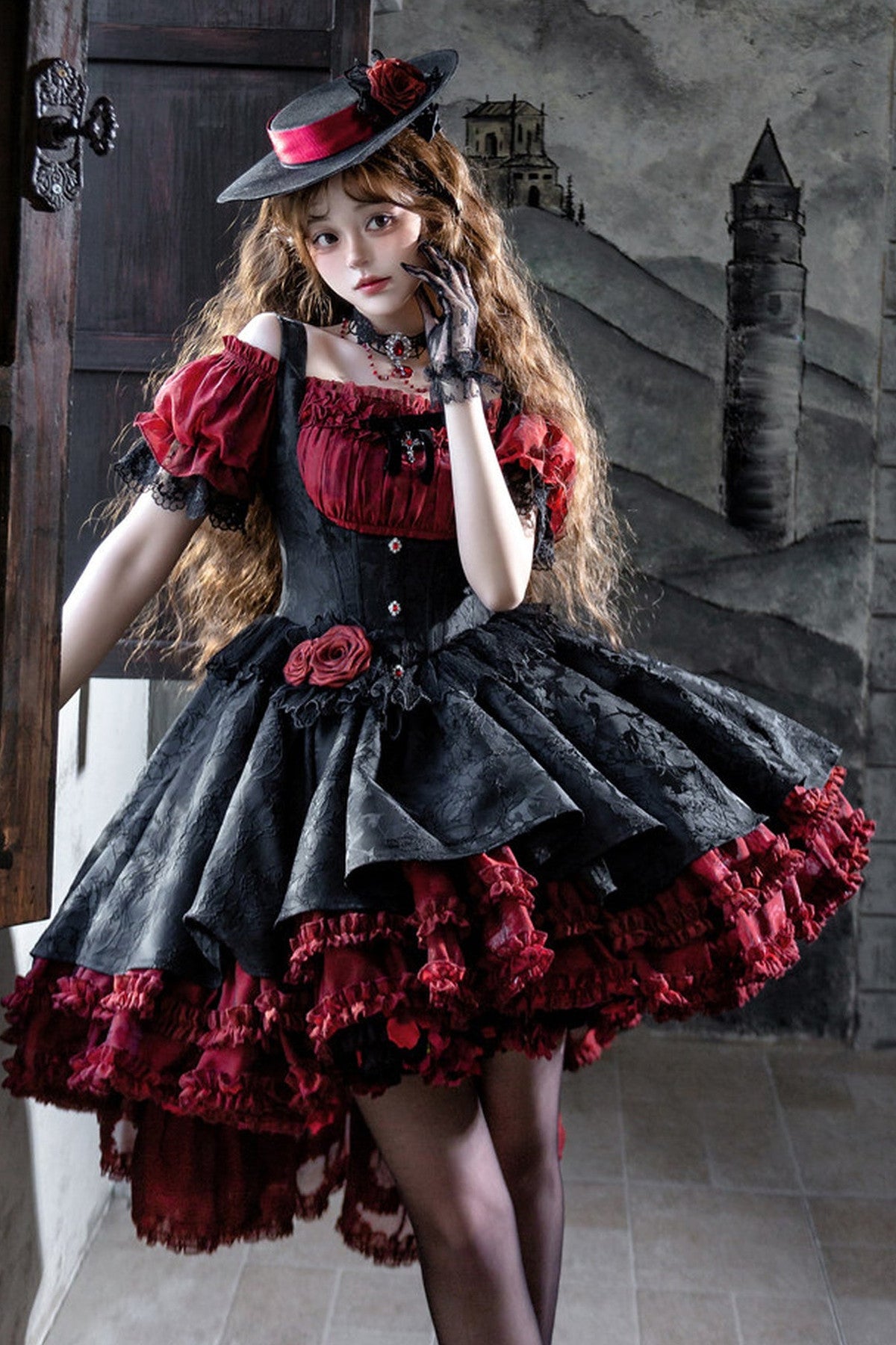 Mini-robe gothique élégante à roses