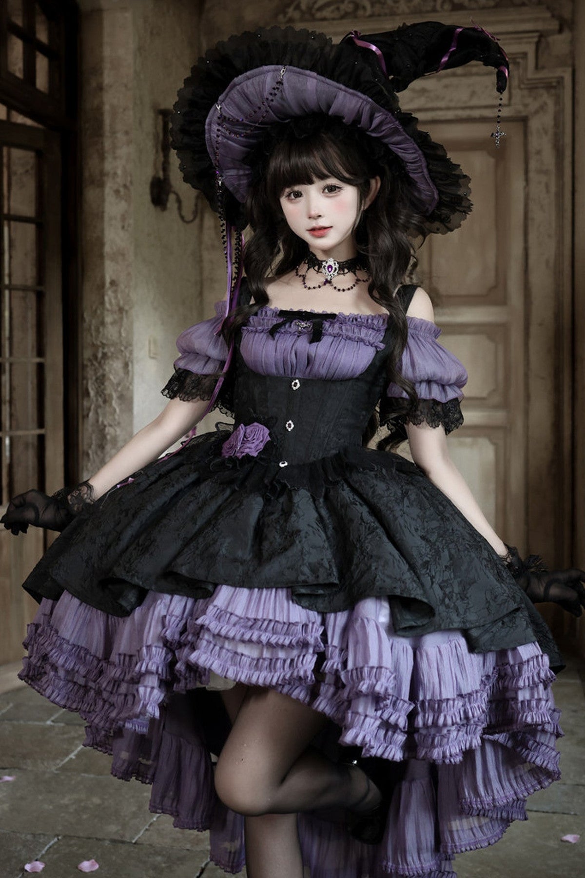 Mini-robe gothique élégante à roses